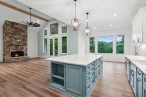 2307 Tamarack Drive — photo 15